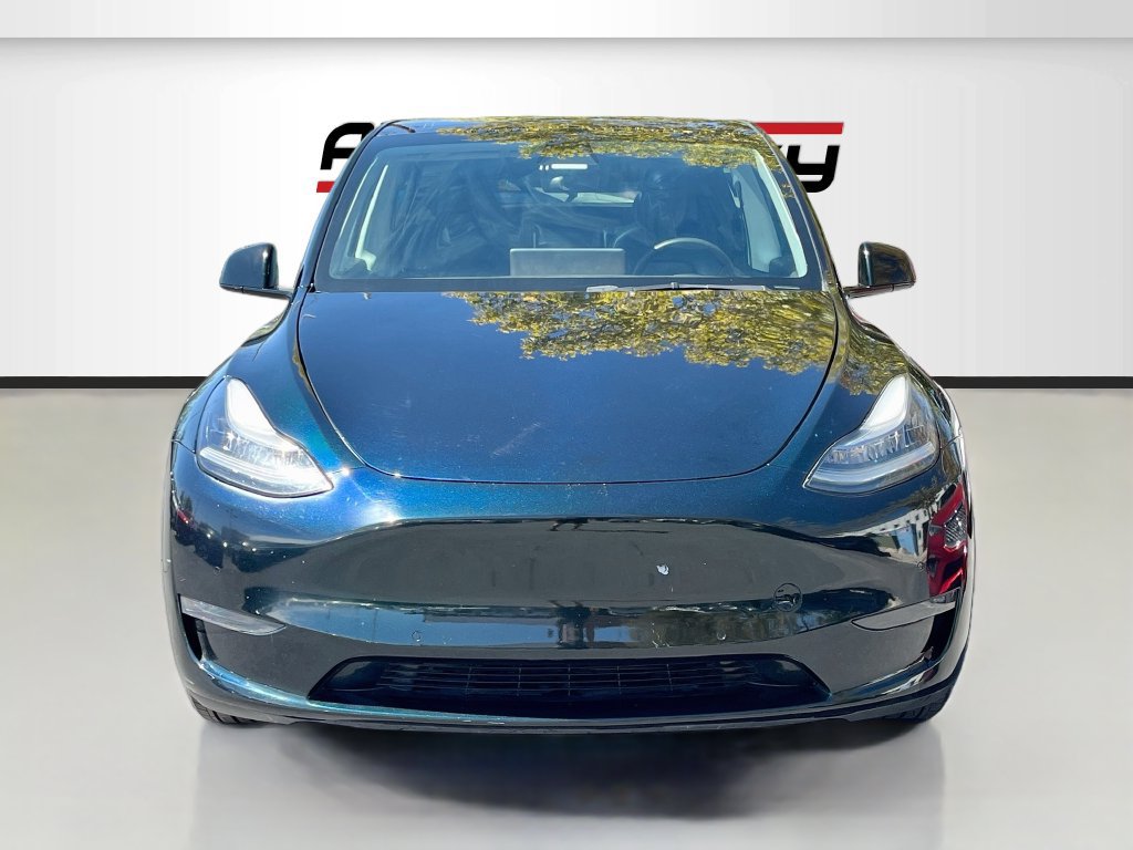 Used 2021 Tesla Model Y 2WD image 2
