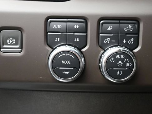 Used 2023 GMC Sierra 1500 Denali AWD/4WD image 19