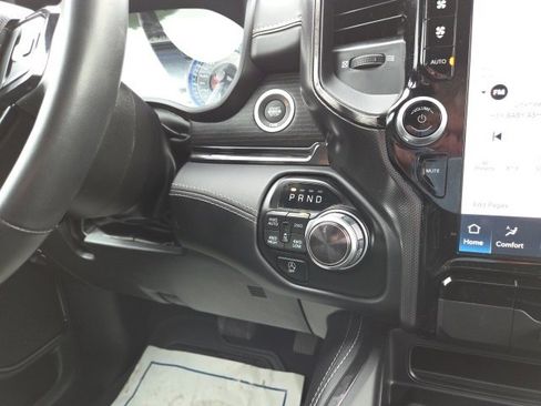Used 2022 RAM 1500 Limited image 31