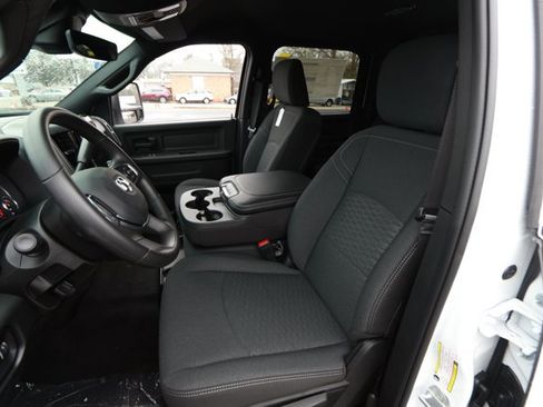 New 2026 RAM 2500 Tradesman AWD/4WD image 23