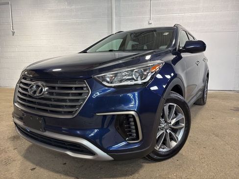 Used 2017 Hyundai Santa Fe SE image 9
