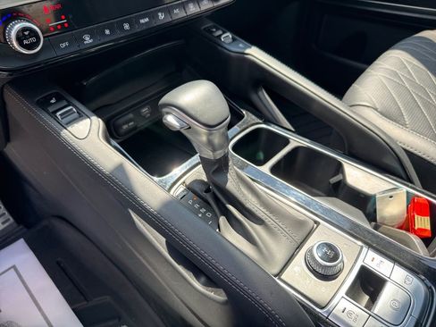 Certified 2024 Kia Telluride SX Prestige X-Line AWD/4WD image 21