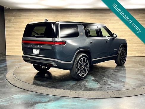 Used 2023 Rivian R1S Adventure AWD/4WD image 16