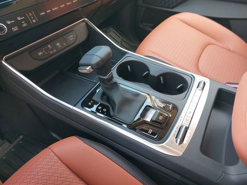 New 2026 Kia Carnival SX Prestige FWD image 27