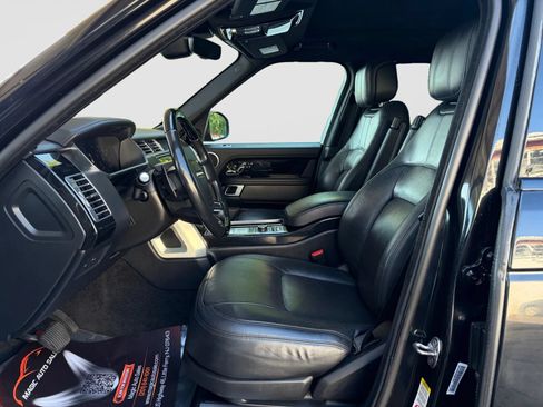 Used 2019 Land Rover Range Rover HSE AWD/4WD image 12
