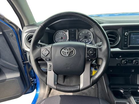 Used 2016 Toyota Tacoma SR5 w/ Towing Package RWD image 14