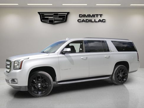 Used 2019 GMC Yukon XL SLT w/ Open Road Package RWD image 1