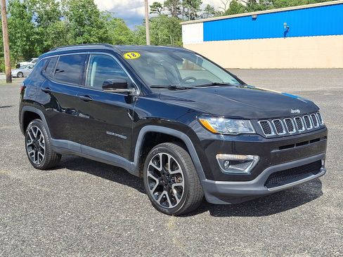 Used 2018 Jeep Compass Limited w/ Trailer Tow Group AWD/4WD image 7