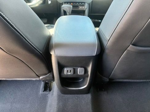 Used 2021 Chevrolet Colorado Z71 w/ Safety Package AWD/4WD image 20