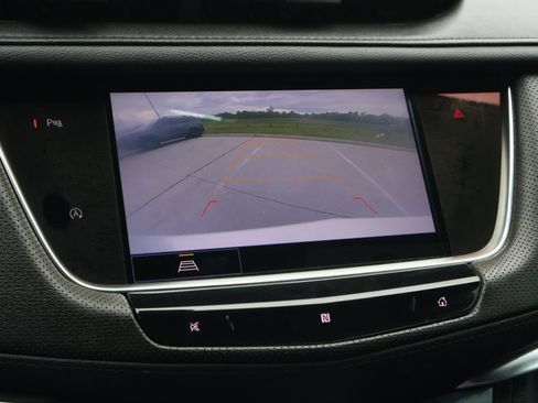 Used 2021 Cadillac XT5 Luxury w/ LPO, Floor Liner Package FWD image 22