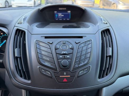 Used 2015 Ford Escape SE FWD image 24