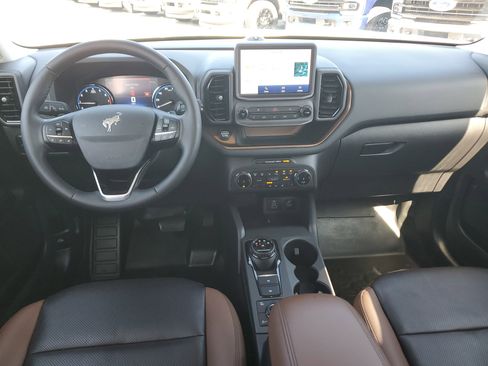 Used 2024 Ford Bronco Sport Badlands w/ Premium Package image 13