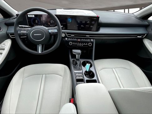 New 2025 Hyundai Sonata SE image 5