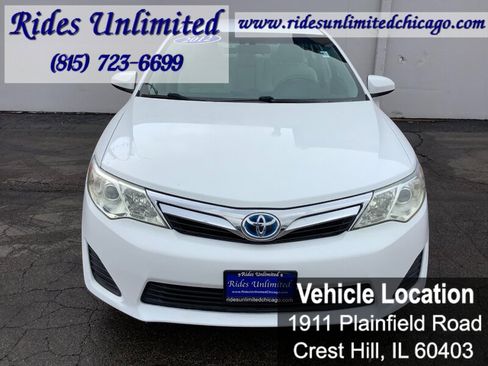 Used 2012 Toyota Camry LE FWD image 12