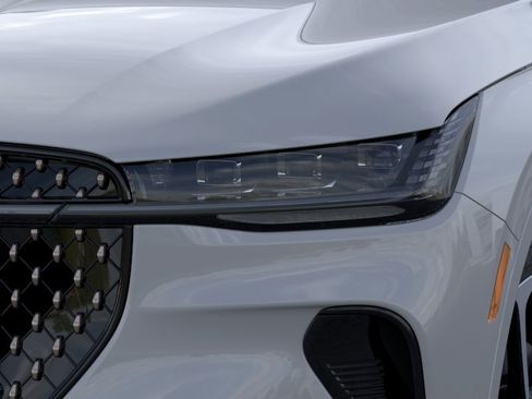 New 2026 Lincoln Nautilus Black Label AWD/4WD image 18