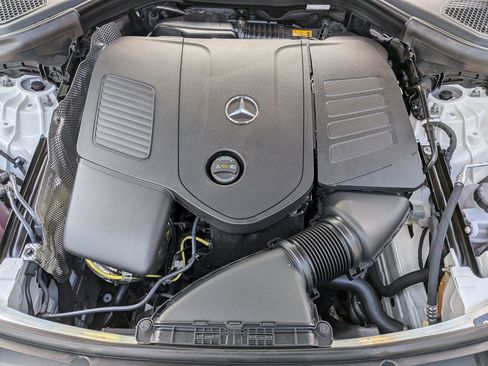 New 2026 Mercedes-Benz GLC 300 image 33