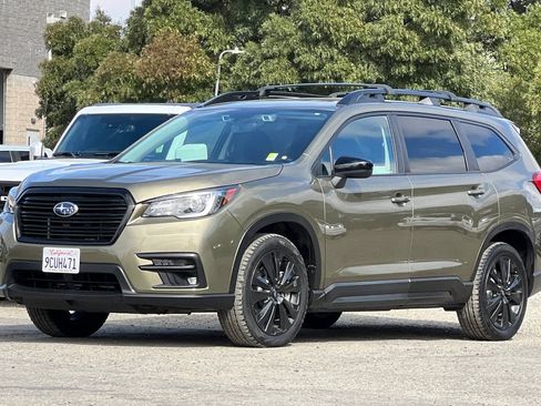 Used 2022 Subaru Ascent Onyx Edition AWD/4WD image 8