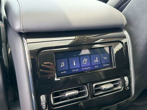 New 2026 Lincoln Aviator AWD image 28