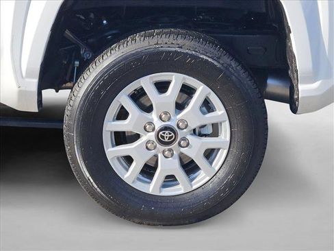 Used 2024 Toyota Tacoma SR5 image 22