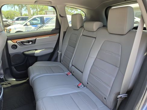 Used 2017 Honda CR-V Touring image 17