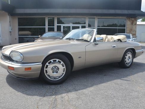 Used 1996 Jaguar XJS 4.0 Convertible image 1