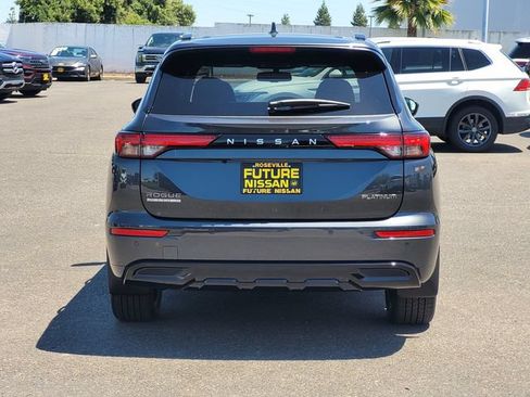 New 2026 Nissan Rogue Platinum AWD/4WD image 6