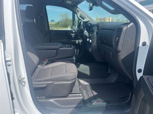 Used 2025 GMC Sierra 3500 Pro w/ 1SA Pro Safety Plus Package AWD/4WD image 38