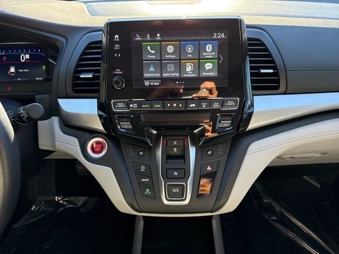Used 2024 Honda Odyssey EX-L image 17