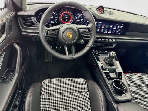 Certified 2022 Porsche 911 GT3 RWD image 24