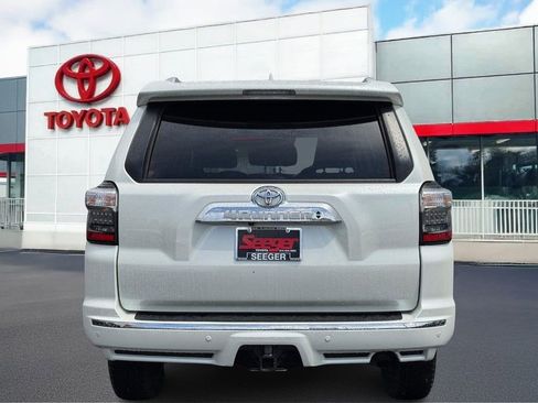 Used 2023 Toyota 4Runner Limited AWD/4WD image 5