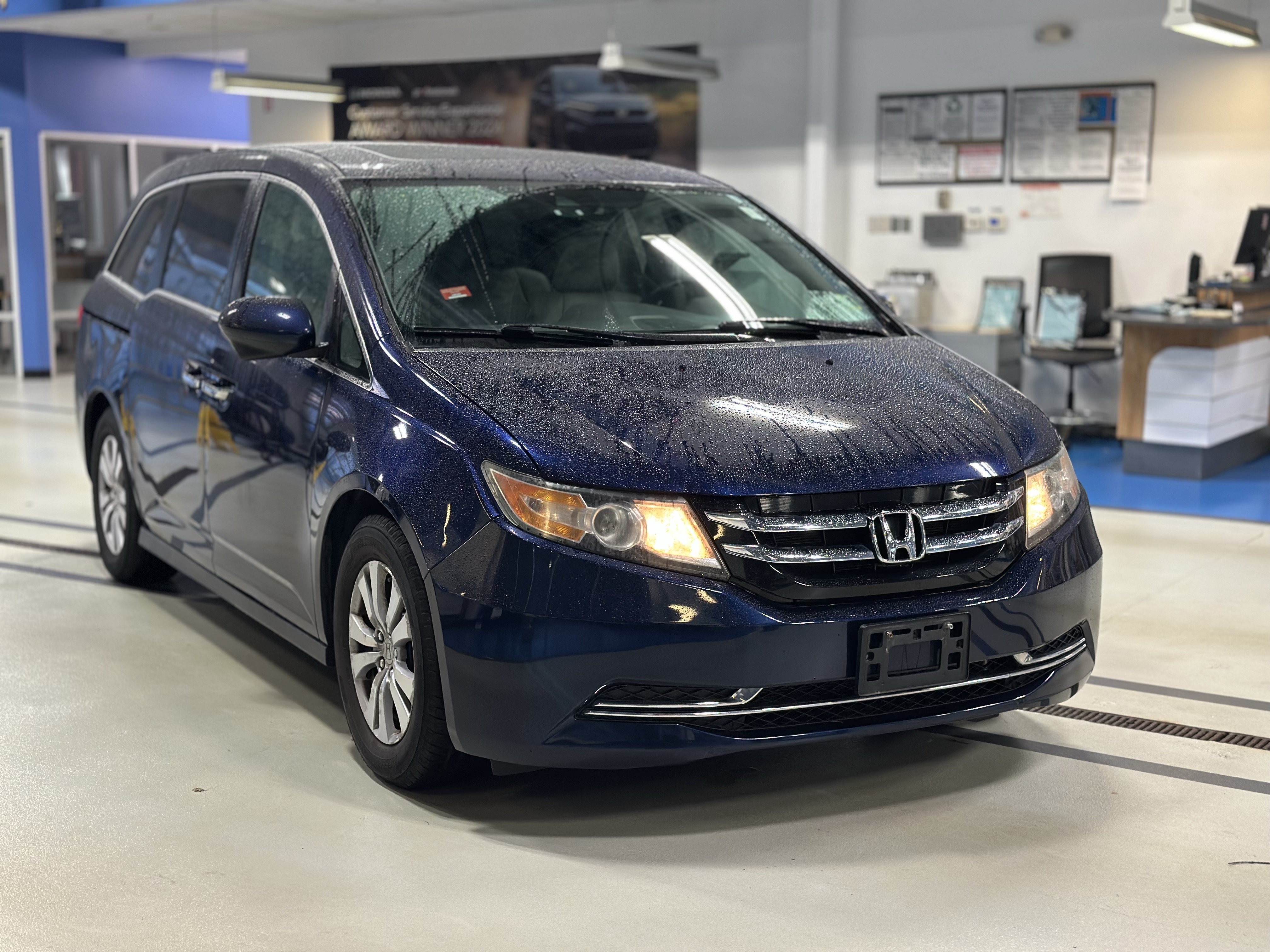Used 2015 Honda Odyssey EX-L image 3