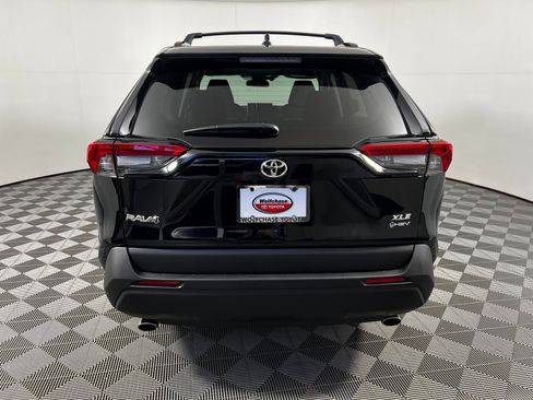 Certified 2025 Toyota RAV4 XLE w/ Convenience Package AWD/4WD image 6