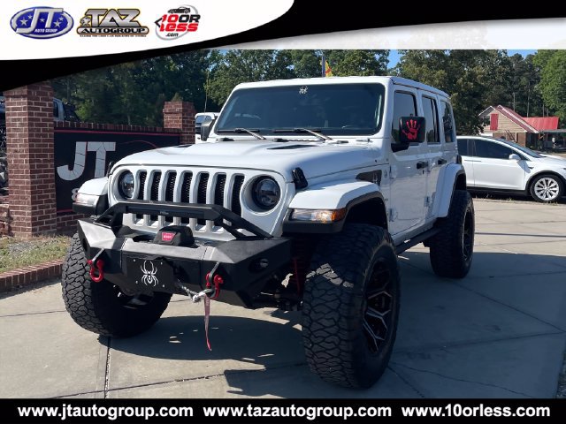 Used 2022 Jeep Wrangler Unlimited Sahara w/ Cold Weather Group AWD/4WD image 3