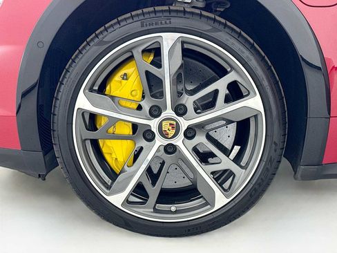 Used 2023 Porsche Taycan Turbo S image 34