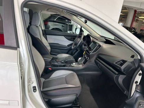 Used 2023 Subaru Crosstrek 2.0i Premium image 21