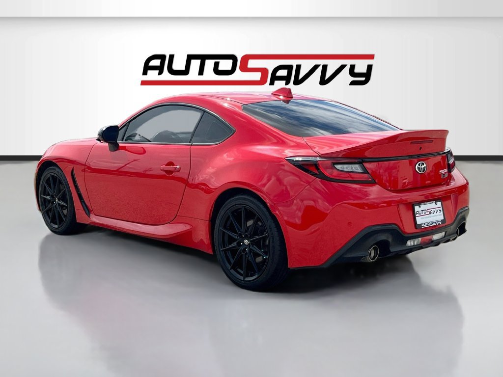 Used 2022 Toyota GR86 Premium w/ ALL Weather Mat Package (TMS) RWD image 5