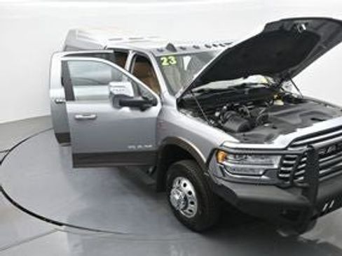 Used 2023 RAM 3500 Limited AWD/4WD image 59