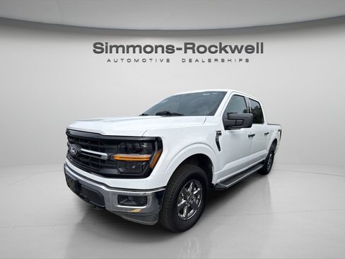 Used 2025 Ford F150 XLT w/ Equipment Group 301A Standard AWD/4WD image 1