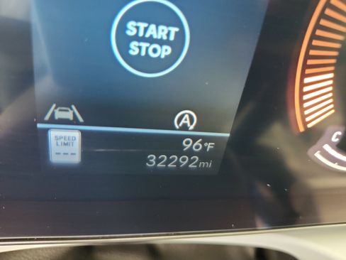 Used 2025 Hyundai Tucson SEL FWD image 11