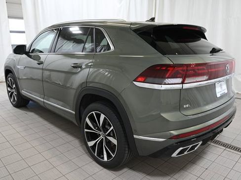 New 2026 Volkswagen Atlas Cross Sport SEL Premium R-Line AWD/4WD image 11