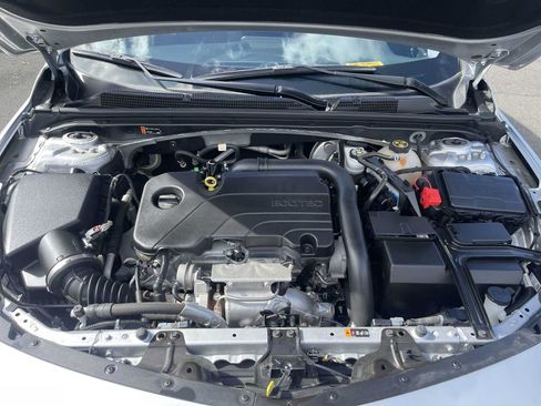 Used 2022 Chevrolet Malibu LT FWD image 17