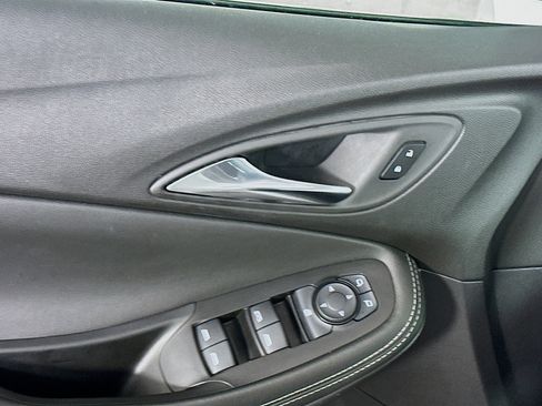 Used 2025 Buick Encore GX Preferred image 15