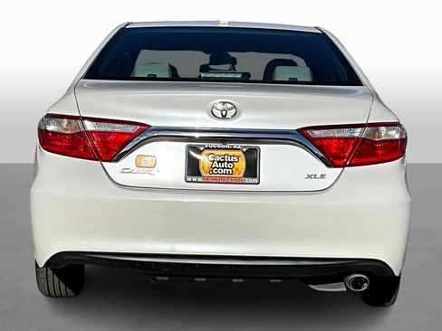 Used 2017 Toyota Camry XLE image 4