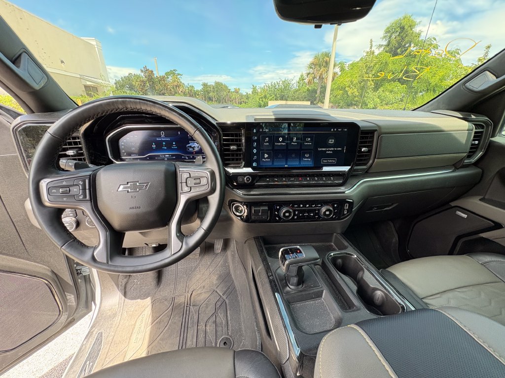 Used 2024 Chevrolet Silverado 1500 ZR2 w/ Technology Package AWD/4WD image 7