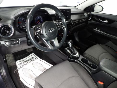Used 2019 Kia Forte S w/ S Premium Package image 10