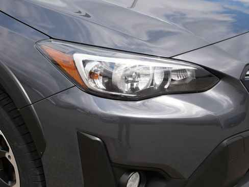 Used 2023 Subaru Crosstrek 2.0i Premium AWD/4WD image 16