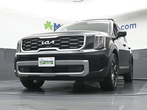 Used 2023 Kia Telluride AWD image 7