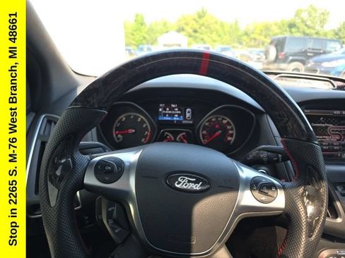 Used 2014 Ford Focus ST w/ Equipment Group 201A FWD image 17