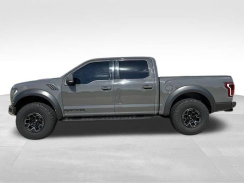 Used 2018 Ford F150 Raptor w/ Equipment Group 802A Luxury AWD/4WD image 6