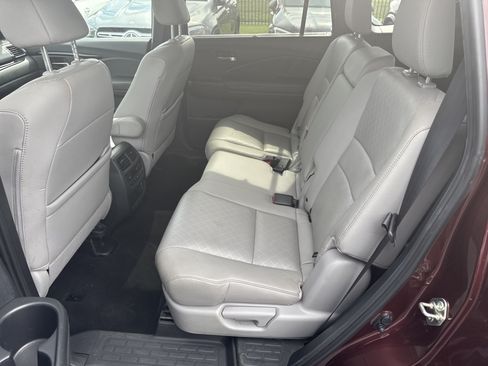 Used 2020 Honda Passport Touring image 33